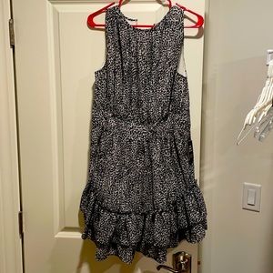 Express dress size medium never worn!